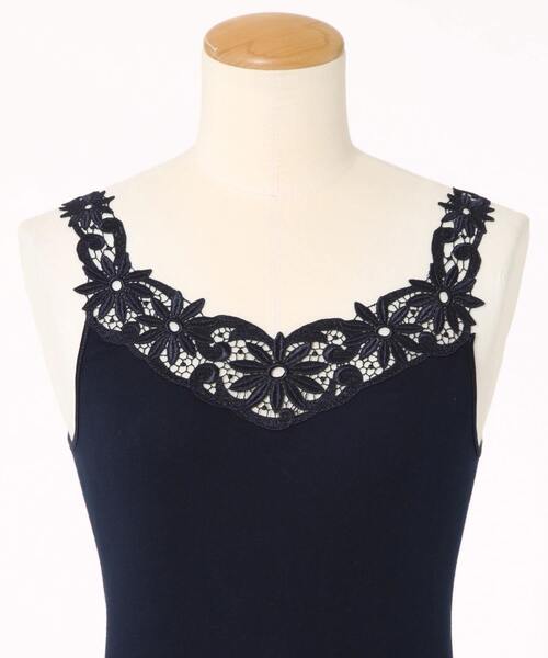 Tiara（ティアラ）の「Ott-Tricotフラワーレースタンクトップ（Tシャツ/カットソー・レディース・ブラック/ネイビー/ピンク/ラベンダー/グレー系その他/ホワイト×ネイビー/アクア/ホワイト/ホワイト×ブルー・FREE）」の14枚目の写真