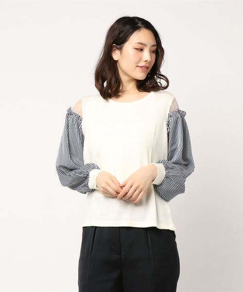GeeRA(ジーラ)の「袖レース&プリントデザインスリーブニットソー(Tシャツ/カットソー・レディース・オフホワイト/ブラック系その他/ブルー系その他・MEDIUM/LARGE/X-LARGE)」の1枚目の写真