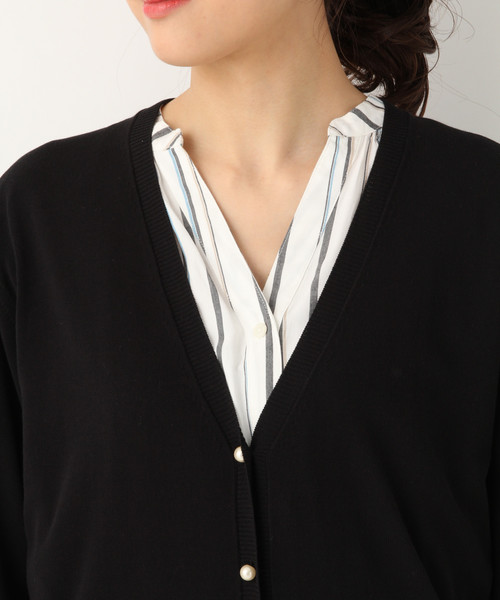 GLOBAL WORK（グローバルワーク）の「パールボタンカーディガン【UVケア】/832399（カーディガン/ボレロ・レディース・ブラック/ベージュ・MEDIUM/LARGE）」の7枚目の写真