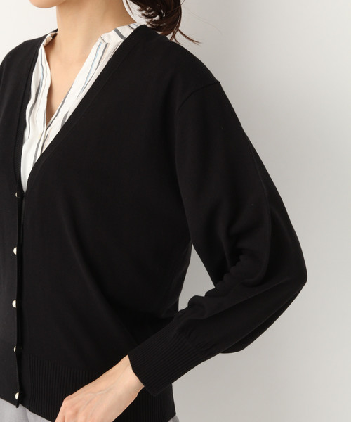 GLOBAL WORK（グローバルワーク）の「パールボタンカーディガン【UVケア】/832399（カーディガン/ボレロ・レディース・ブラック/ベージュ・MEDIUM/LARGE）」の14枚目の写真