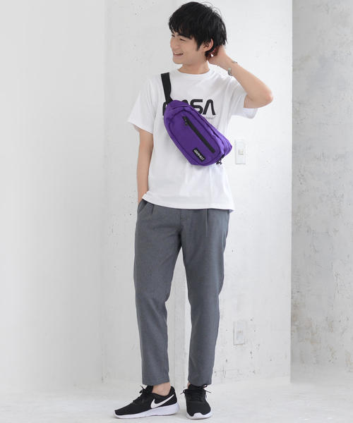 Gramicci（グラミチ）の「Gramicci(グラミチ)別注ナイロンボディバッグ（ボディバッグ/ウエストポーチ・メンズ・パープル/ブラック・FREE）」の12枚目の写真
