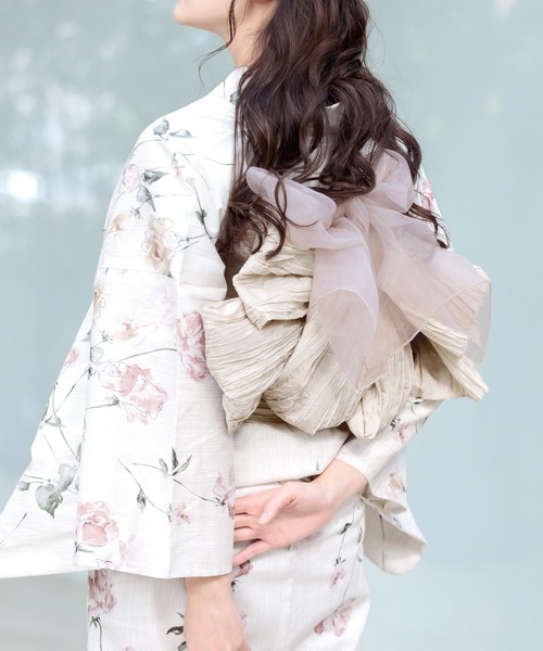 Dita（ディータ）の「ゆかた姿を引き立てる。ふんわりオーガンジーへこ帯 選べる5色【K】（和装小物・レディース・その他1/その他2/その他3/ブラック/ホワイト/ライトブルー/レモンイエロー/ピンクベージュ/ベージュ/エンジ/アッシュグレー/アッシュブラウン/スモークピンク/ライトベージュ/ライラック/サンドベージュ/オレンジ系その他/ネイビー・FREE）」の4枚目の写真