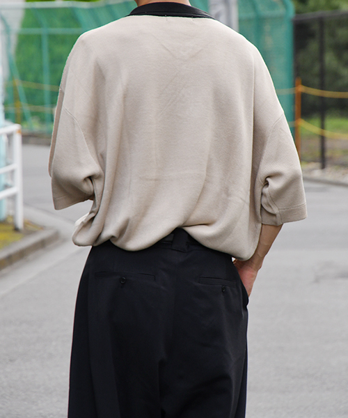 kutir（クティール）の「襟配色ニットポロ（ニット/セーター・メンズ・ブラック/ベージュ・MEDIUM/LARGE）」の15枚目の写真
