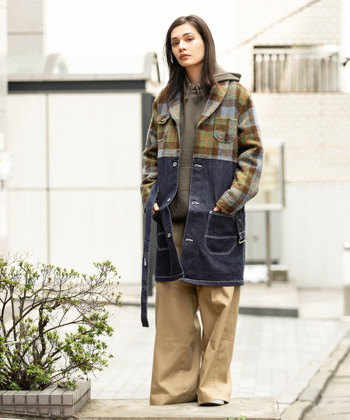 HARRIS TWEED(ハリスツイード)の「FDMTL/ファンダメンタル HARRIS TWEED SHAWL COLLAR COAT(ステンカラーコート・メンズ・カーキ・2/3)」の10枚目の写真