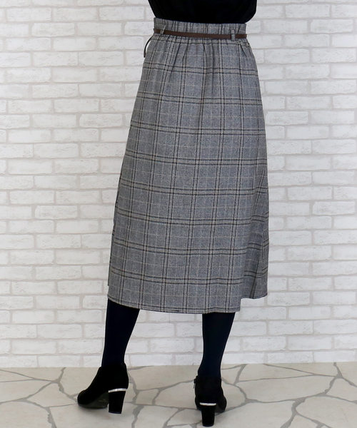 n'ee-ne（ネーネ）の「グレンチェックナロースカート ベルト付き（スカート・レディース・ブラウン/ブラック・FREE）」の8枚目の写真