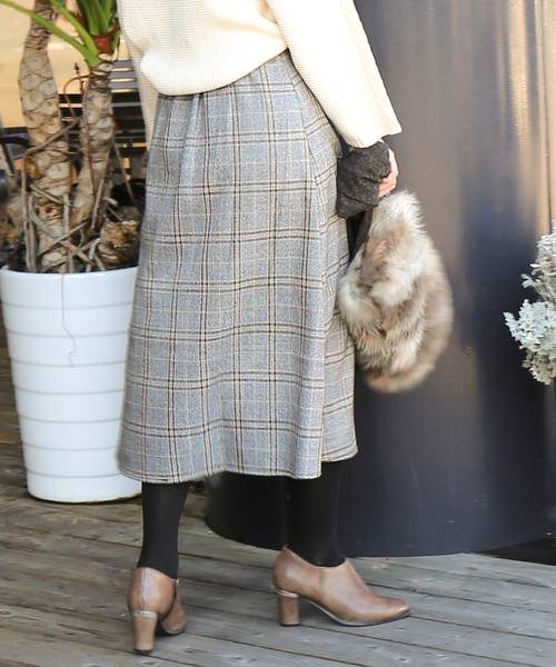 n'ee-ne（ネーネ）の「グレンチェックナロースカート ベルト付き（スカート・レディース・ブラウン/ブラック・FREE）」の12枚目の写真