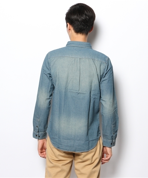 WEGO（ウィゴー）の「WEGO/デニムボタンダウンシャツ（シャツ/ブラウス・メンズ・ホワイト/インディゴブルー/ダークインディゴブルー・MEDIUM/LARGE）」の5枚目の写真