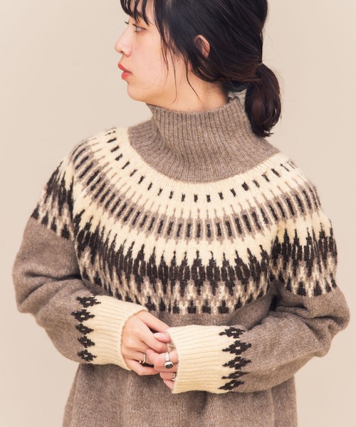 Aunt Marie's（アントマリーズ）の「AUNT MARIE'S タートルノルディック編みニット（ニット/セーター・レディース・ベージュ/ダークブラウン・FREE）」の6枚目の写真