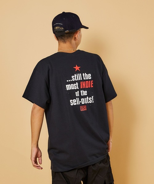 SUB POP（サブポップ）の「S/S PRINT TEE"INDIE SELL OUT" /ショートスリーブ プリント T ”インディー セルアウト”（Tシャツ/カットソー・メンズ・ブラック/ナチュラル・SMALL/MEDIUM/LARGE/X-LARGE）」の8枚目の写真