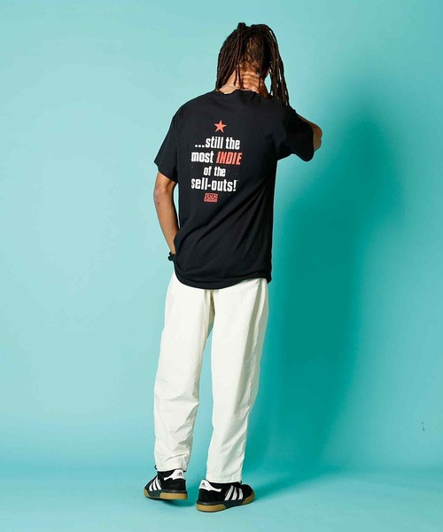 SUB POP（サブポップ）の「S/S PRINT TEE"INDIE SELL OUT" /ショートスリーブ プリント T ”インディー セルアウト”（Tシャツ/カットソー・メンズ・ブラック/ナチュラル・SMALL/MEDIUM/LARGE/X-LARGE）」の19枚目の写真