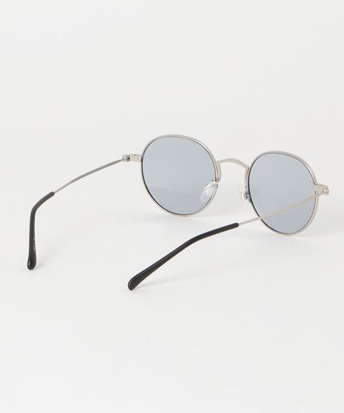 WEGO（ウィゴー）の「WEGO/メタルボストンカラーレンズ（サングラス・メンズ・ブラック/ブラウン/グリーン・FREE）」の4枚目の写真