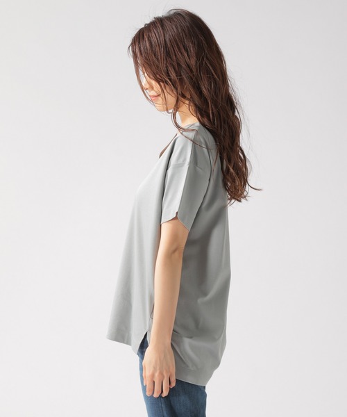 BAYFLOW（ベイフロー）の「シルケットVネックTシャツ（Tシャツ/カットソー・レディース・ホワイト/ライトブルー/ブラック/ベージュ/オレンジ/レッド/ブルー・SMALL/MEDIUM）」の16枚目の写真