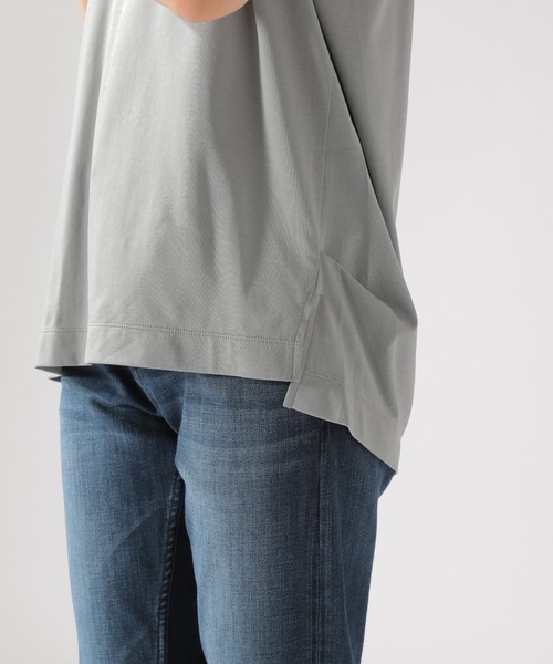 BAYFLOW（ベイフロー）の「シルケットVネックTシャツ（Tシャツ/カットソー・レディース・ホワイト/ライトブルー/ブラック/ベージュ/オレンジ/レッド/ブルー・SMALL/MEDIUM）」の21枚目の写真