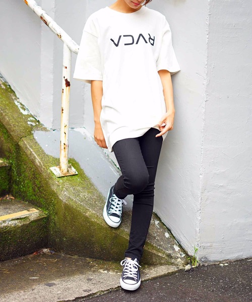 RVCA(ルーカ)の「RVCA メンズ EC FLIP RVCA TEE Tシャツ/ルーカ 半袖 ロゴ(Tシャツ/カットソー・メンズ・ホワイト/ブラック・SMALL/MEDIUM/LARGE/X-LARGE)」の3枚目の写真