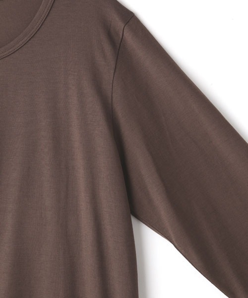 SUNSPEL(サンスペル)の「SUNSPEL / WOMEN’S Q82 PLAIN LONG SLEEVE CREW(Tシャツ/カットソー・レディース・モカ/ワインレッド/ライトブラウン/チャコール・1/2)」の11枚目の写真
