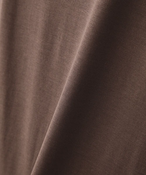 SUNSPEL(サンスペル)の「SUNSPEL / WOMEN’S Q82 PLAIN LONG SLEEVE CREW(Tシャツ/カットソー・レディース・モカ/ワインレッド/ライトブラウン/チャコール・1/2)」の9枚目の写真
