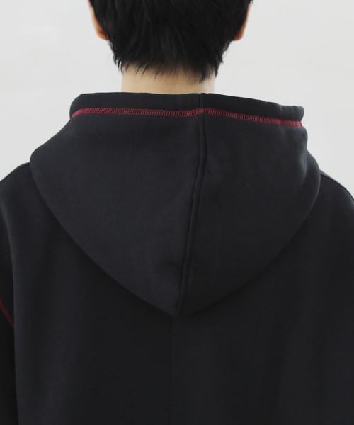LILL(リル)の「ルージュ刺繍スティッチデザインビッグシルエットプルパーカー(パーカー・メンズ・ホワイト/ブラック/ブラック系その他・S/M/L)」の17枚目の写真