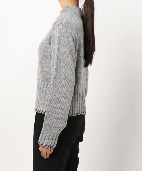 KOBE LETTUCE（コウベレタス）の「ステッチデザインプチハイニットトップス（ニット/セーター・レディース・ベージュ/グレー/オフホワイト/レッド・FREE）」の5枚目の写真