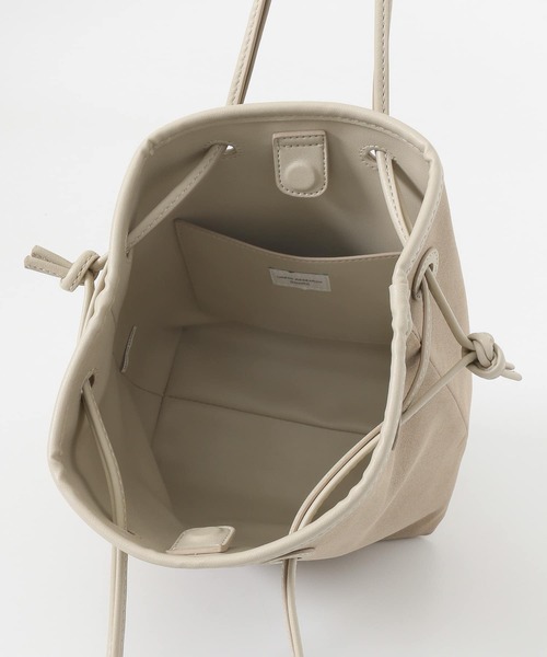 URBAN RESEARCH DOORS（アーバンリサーチドアーズ）の「スエードマルチショルダーバッグ（ショルダーバッグ・レディース・ベージュ・ONE）」の11枚目の写真
