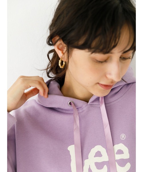 Lee（リー）の「Lee×earth  フーディスウェットパーカー　＊（パーカー・レディース・ベージュ/グリーン/ラベンダー・FREE）」の10枚目の写真