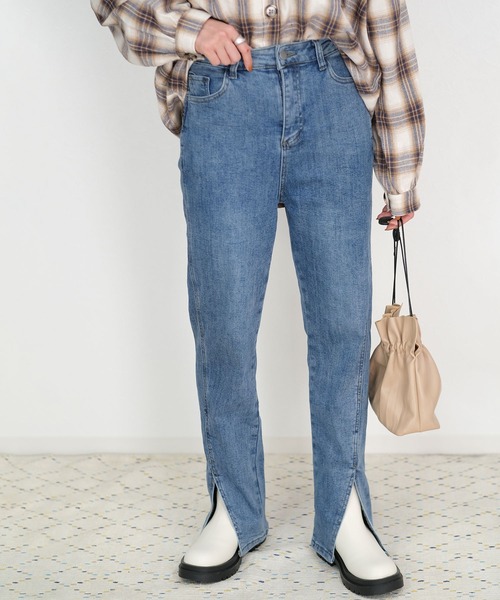 ＡＮＤＪ（アンドジェイ）の「スーパーストレッチ裾スリットデニムパンツ（デニムパンツ・レディース・ブラック/ブルー・M/S/L）」の17枚目の写真