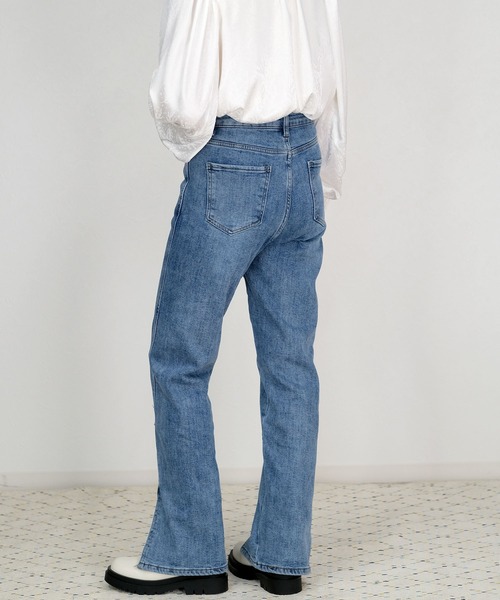 ＡＮＤＪ（アンドジェイ）の「スーパーストレッチ裾スリットデニムパンツ（デニムパンツ・レディース・ブラック/ブルー・M/S/L）」の11枚目の写真