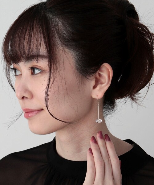 COCOSHNIK(ココシュニック)の「K10カラーストーン(クォーツ)変形ロックカット フックピアス(ピアス(両耳用)・レディース・チョコ・00)」の8枚目の写真