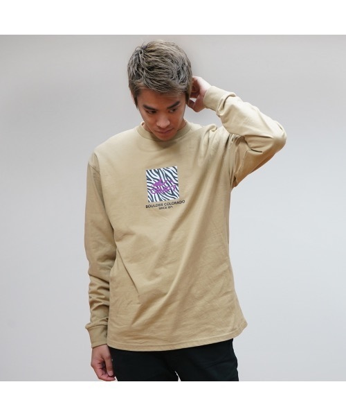 CAMP7（キャンプセブン）の「《CAMP7》PRINT LONG SLEEVE  TEE/プリント ロンT（Tシャツ/カットソー・メンズ・ブラック/ホワイト/カーキ/ベージュ・X-LARGE/LARGE/MEDIUM）」の5枚目の写真