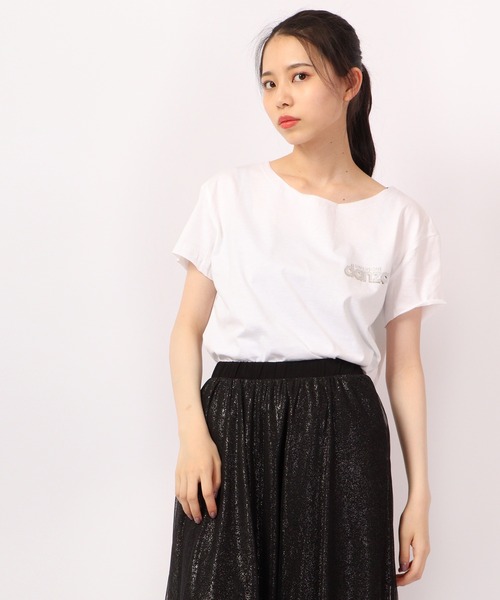 DIMENSIONE danza(ディメンシオーネ ダンツァ)の「ワンポイントロゴラインストーンTシャツ(Tシャツ/カットソー・レディース・ブラック/ホワイト/イエロー・MEDIUM/LARGE/SMALL/X-SMALL)」の7枚目の写真