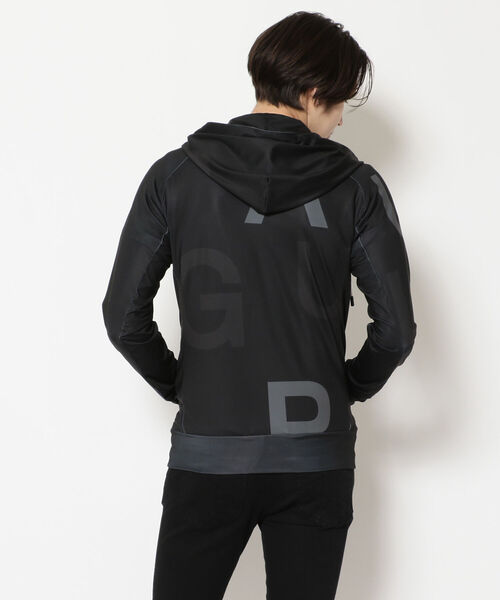 1piu1uguale3 RELAX（ウノピュウノウグァーレトレリラックス）の「1PIU1UGUALE3 RELAX/ウノピゥウノウグァーレトレ リラックス/ランダムロゴラッシュガードパーカー/USO-21012（パーカー・メンズ・ホワイト/ブラック・SMALL/MEDIUM/X-LARGE/LARGE）」の5枚目の写真