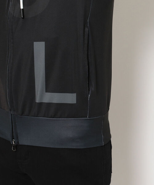 1piu1uguale3 RELAX（ウノピュウノウグァーレトレリラックス）の「1PIU1UGUALE3 RELAX/ウノピゥウノウグァーレトレ リラックス/ランダムロゴラッシュガードパーカー/USO-21012（パーカー・メンズ・ホワイト/ブラック・SMALL/MEDIUM/X-LARGE/LARGE）」の9枚目の写真