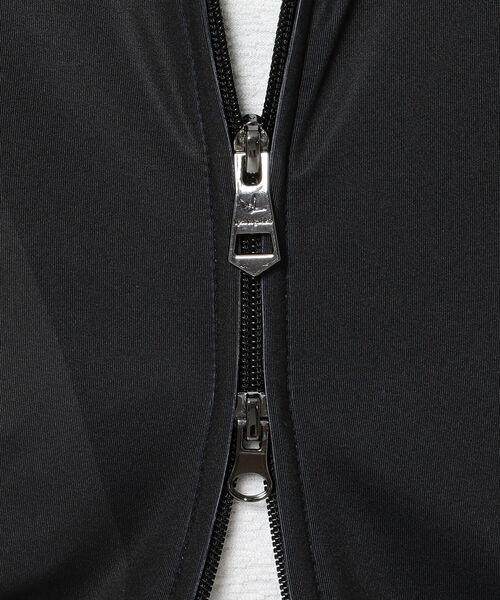 1piu1uguale3 RELAX（ウノピュウノウグァーレトレリラックス）の「1PIU1UGUALE3 RELAX/ウノピゥウノウグァーレトレ リラックス/ランダムロゴラッシュガードパーカー/USO-21012（パーカー・メンズ・ホワイト/ブラック・SMALL/MEDIUM/X-LARGE/LARGE）」の10枚目の写真