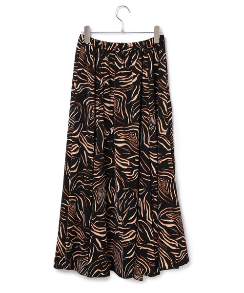 ADAM ET ROPE'（アダムエロペ）の「【WEB限定】プリントマーメイドフレアスカート（スカート・レディース・ブラック系その他/ホワイト系その他5・FREE）」の4枚目の写真