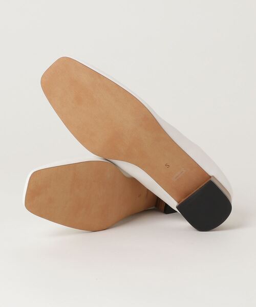 603(ロクマルサン)の「603 スクエアトゥアパンプス/シンセティックレザー(パンプス・レディース・ホワイト・SMALL/MEDIUM/LARGE)」の3枚目の写真