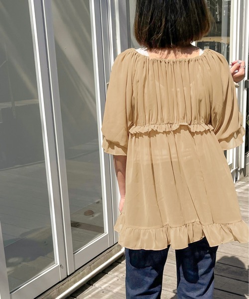 apres jour clair(アプレジュールクレア)の「【apres jour clair】シアーフリルチュニック【ZOZOTOWN限定アイテム】(シャツ/ブラウス・レディース・ベージュ/アイボリー/ミント・X-LARGE/フリー)」の4枚目の写真