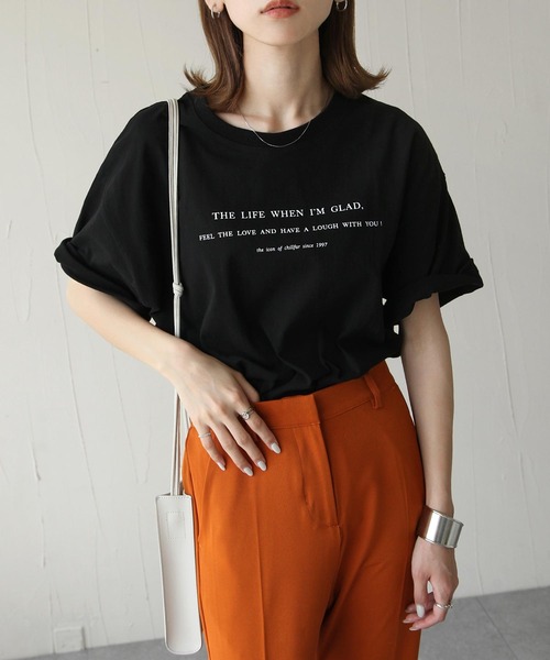 Chillfar（チルファー）の「半袖ロゴプリントＴシャツ（Tシャツ/カットソー・レディース・ホワイト系/ホワイト×ブルー/ホワイト系1/ホワイト系2/ホワイト×イエロー/ホワイト×グリーン/ブラック×ホワイト・FREE）」の7枚目の写真