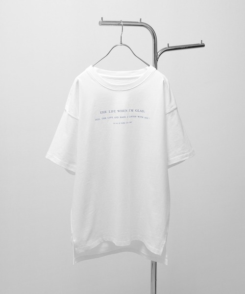 Chillfar（チルファー）の「半袖ロゴプリントＴシャツ（Tシャツ/カットソー・レディース・ホワイト系/ホワイト×ブルー/ホワイト系1/ホワイト系2/ホワイト×イエロー/ホワイト×グリーン/ブラック×ホワイト・FREE）」の19枚目の写真