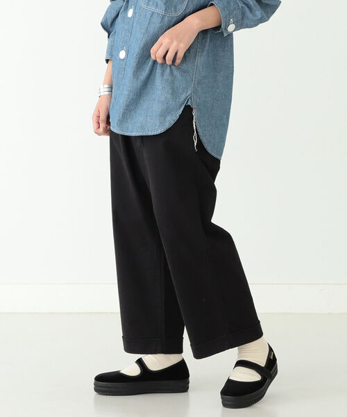 BEAMS BOY（ビームスボーイ）の「GRAMICCI × BEAMS BOY / 別注 太チノパンツ 21FW（チノパンツ・レディース・ベージュ/ブラック・ONE SIZE）」の4枚目の写真