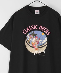 VISION STREET WEAR（ヴィジョンストリートウェア）の「【VISION STREET  WEAR/ヴィジョンストリートウェア】ストリートグラフィック 発泡プリント半袖Tシャツ（Tシャツ/カットソー・メンズ）」