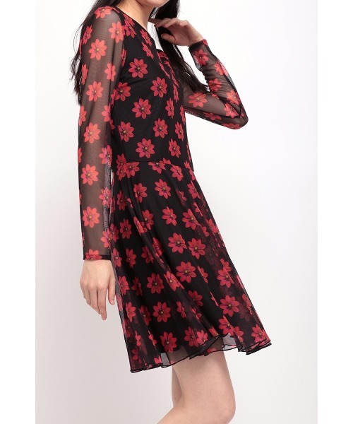 Desigual(デシグアル)の「ワンピース長袖 KRISTAL(ワンピース・レディース・ブラック・2L/SS/S/M/L)」の2枚目の写真