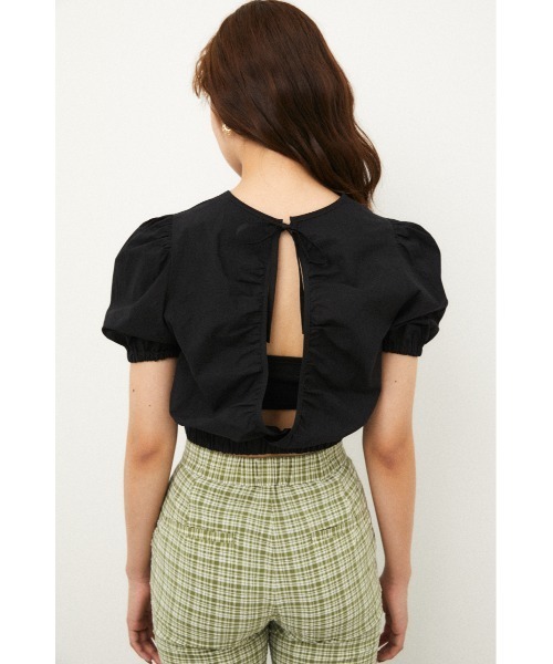 LAGUA GEM（ラグアジェム）の「BACK OPEN PUFF TOPS（シャツ/ブラウス・レディース・ブラック/ベージュ/ホワイト・SMALL/MEDIUM）」の16枚目の写真