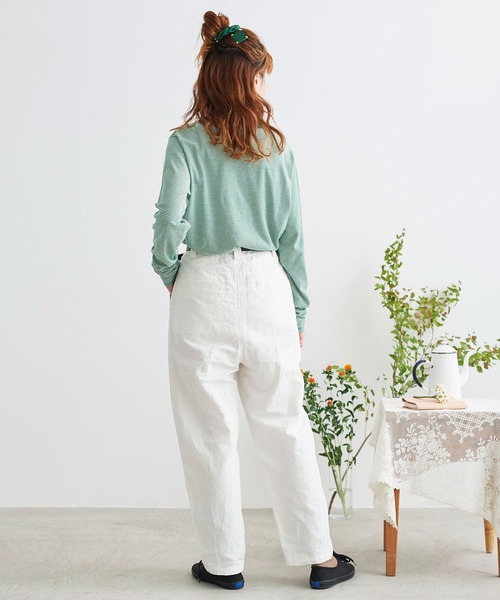 chambre de charme(シャンブルドゥシャーム)の「cdc コットン/リネンツイル タックテーパードパンツ(その他パンツ・レディース・キナリ/カーキ/ブラック/ホワイト・FREE)」の13枚目の写真