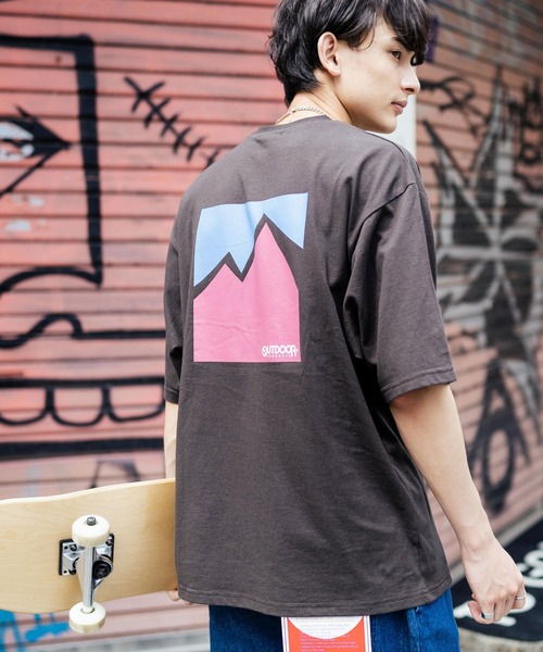 OUTDOOR PRODUCTS(アウトドアプロダクツ)の「OUTDOOR PRODUCTS アウトドアプロダクツ グラフィック 80年代 レトロ バックロゴ 半袖 プリントTEE(Tシャツ/カットソー・メンズ・ホワイト/ブラック/ネイビー/ブルー/グリーン/ホワイト系/ホワイト系1/ブラック系・M/L/XL)」の16枚目の写真