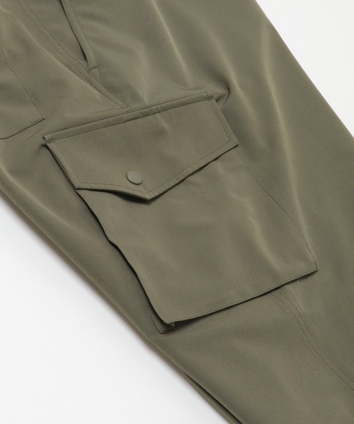 ikka(イッカ)の「ストレッチ冷感イージーカーゴパンツ(カーゴパンツ・メンズ・ブラック/オリーブ・S/M/L/XL)」の10枚目の写真