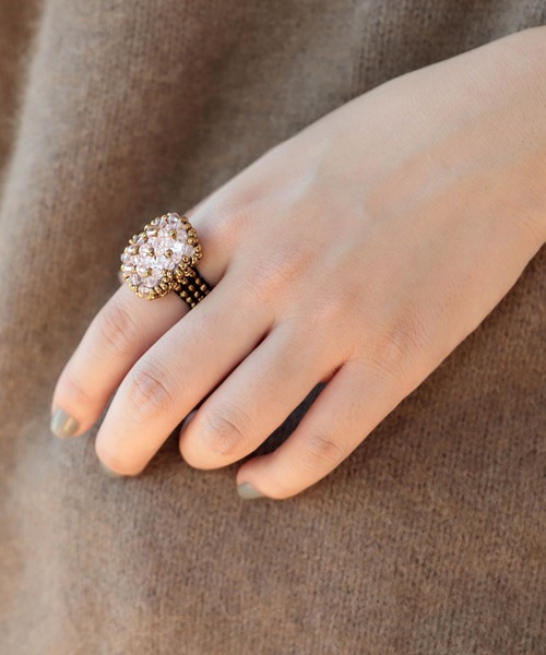 Ray BEAMS(レイビームス)の「designsix LONDON / Gem リング(リング・レディース・レッド/グレー/ピンク/グリーン/ブルー・ONE SIZE)」の5枚目の写真