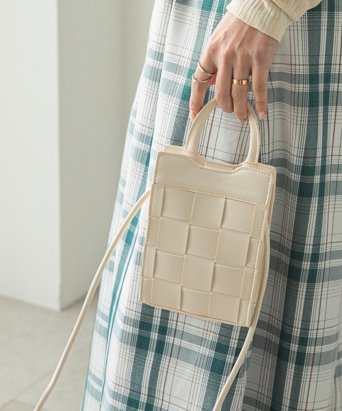 rectangle（レクタングル）の「メッシュショルダーバッグ（ショルダーバッグ・レディース・ブラック/グリーン/ベージュ/アイボリー/イエロー/ブラウン・FREE）」の12枚目の写真