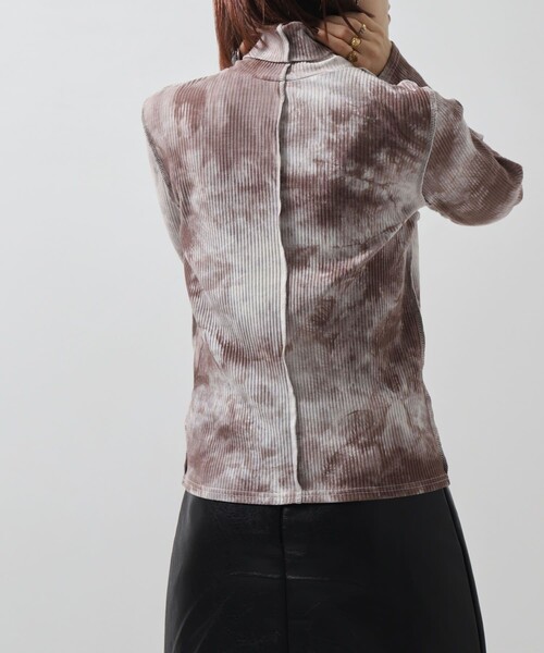 PUBLUX(パブリュクス)の「▽【PUBLUX/パブリュクス】タイダイテレコタートルトップス◇(Tシャツ/カットソー・レディース・ブラック/グレイッシュベージュ/ダークオレンジ・フリ-)」の21枚目の写真