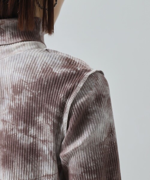 PUBLUX(パブリュクス)の「▽【PUBLUX/パブリュクス】タイダイテレコタートルトップス◇(Tシャツ/カットソー・レディース・ブラック/グレイッシュベージュ/ダークオレンジ・フリ-)」の20枚目の写真