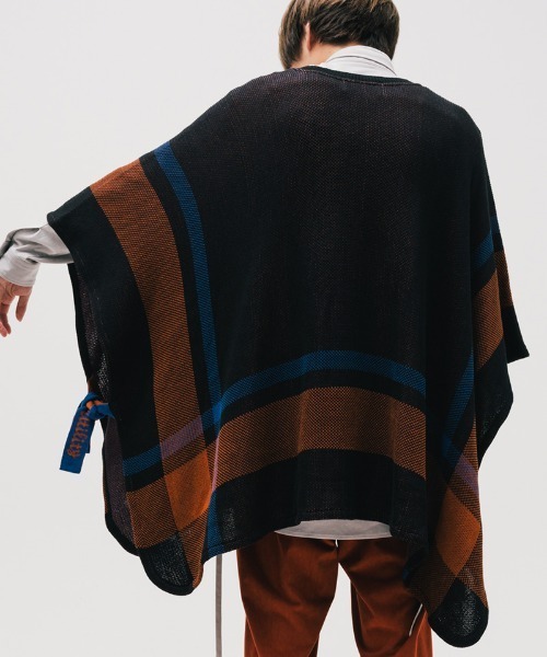 EFFECTEN（エフェクテン）の「mcg2937-St. Pitts knit poncho セントピッツニットポンチョ（ポンチョ・メンズ・ブラック系その他・FREE）」の11枚目の写真