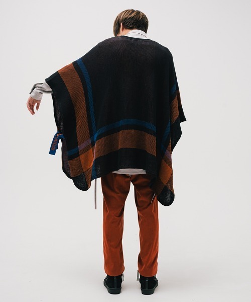 EFFECTEN（エフェクテン）の「mcg2937-St. Pitts knit poncho セントピッツニットポンチョ（ポンチョ・メンズ・ブラック系その他・FREE）」の17枚目の写真